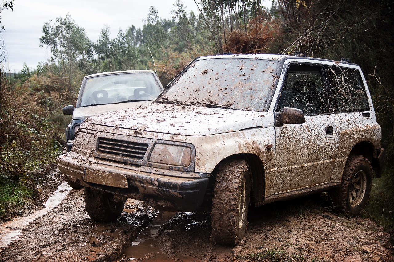 Read more about the article Off-Roading Tips To Prevent You From Being Stuck