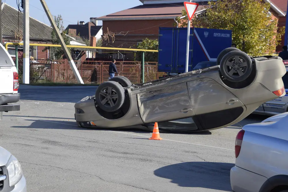 Read more about the article Rollover Accident Recovery: Specialized Equipment for Vehicle Uprighting in Cary