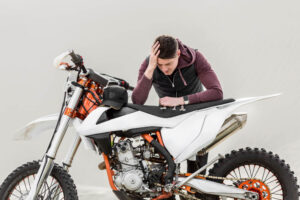 Read more about the article Motorcycle Dead Battery Towing: When Cary Riders Need Professional Help